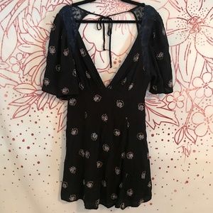 Free People // Short sleeve deep V-neck mini dress
